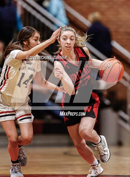 Thumbnail 2 in Wallace vs Lakeside (1AD1 District 1 Championship) photogallery.