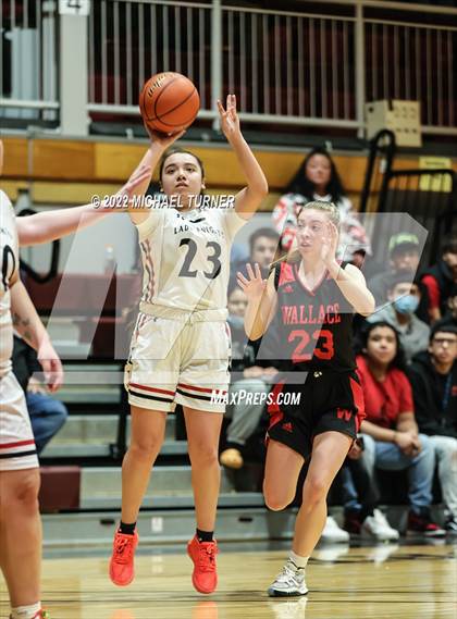 Thumbnail 2 in Wallace vs Lakeside (1AD1 District 1 Championship) photogallery.