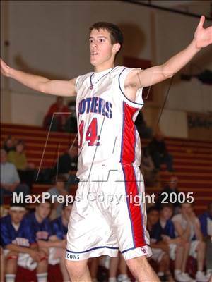 Thumbnail 2 in Regis Jesuit vs. Christian Brothers (Jesuit Father Barry Classic) photogallery.