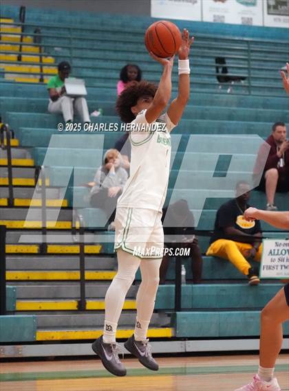 Thumbnail 3 in Tomball Memorial vs Brenham (Cub Classic) photogallery.