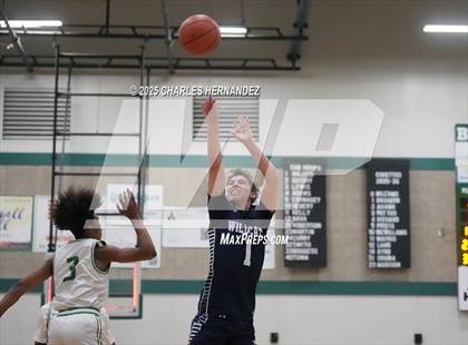 Thumbnail 1 in Tomball Memorial vs Brenham (Cub Classic) photogallery.