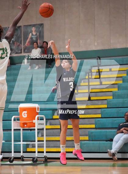 Thumbnail 1 in Tomball Memorial vs Brenham (Cub Classic) photogallery.