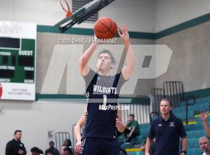 Thumbnail 1 in Tomball Memorial vs Brenham (Cub Classic) photogallery.