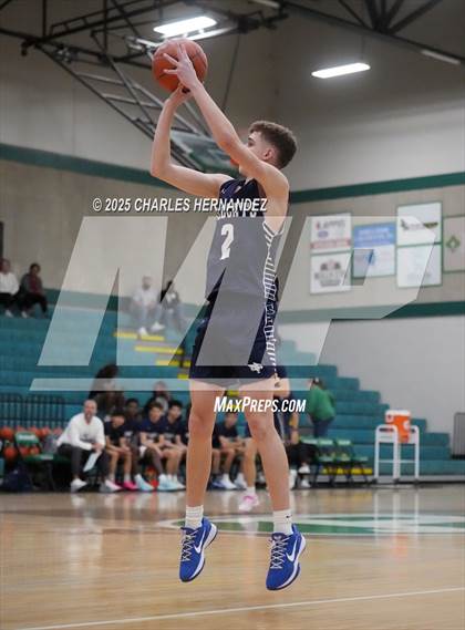 Thumbnail 2 in Tomball Memorial vs Brenham (Cub Classic) photogallery.