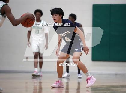 Thumbnail 2 in Tomball Memorial vs Brenham (Cub Classic) photogallery.