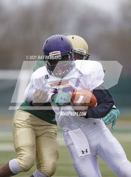 Thumbnail 3 in Central Islip vs Longwood photogallery.