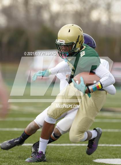 Thumbnail 3 in Central Islip vs Longwood photogallery.