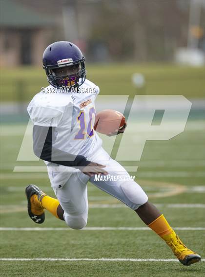 Thumbnail 3 in Central Islip vs Longwood photogallery.