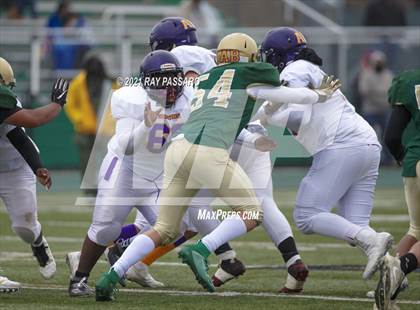Thumbnail 2 in Central Islip vs Longwood photogallery.