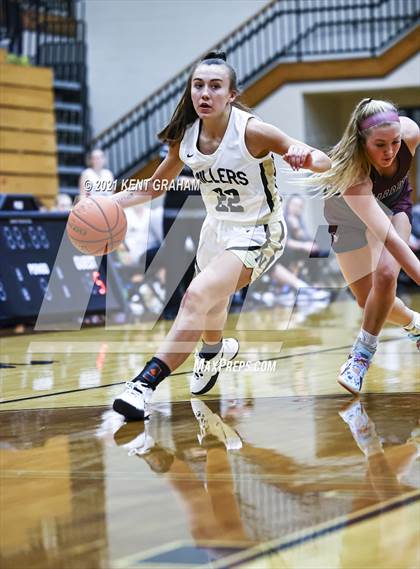 Thumbnail 1 in Garrett @ Noblesville photogallery.