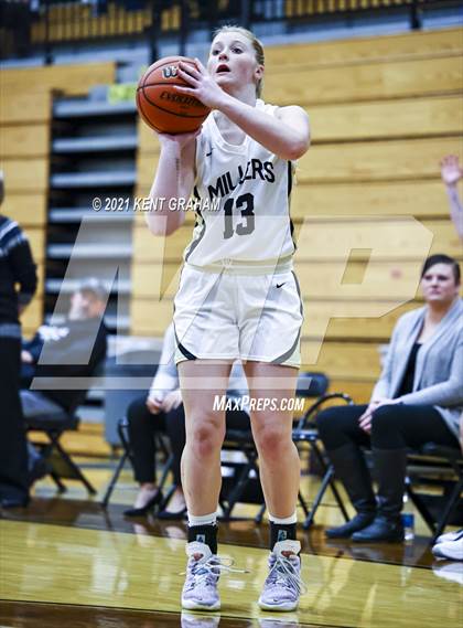 Thumbnail 2 in Garrett @ Noblesville photogallery.