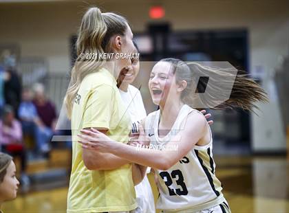 Thumbnail 3 in Garrett @ Noblesville photogallery.