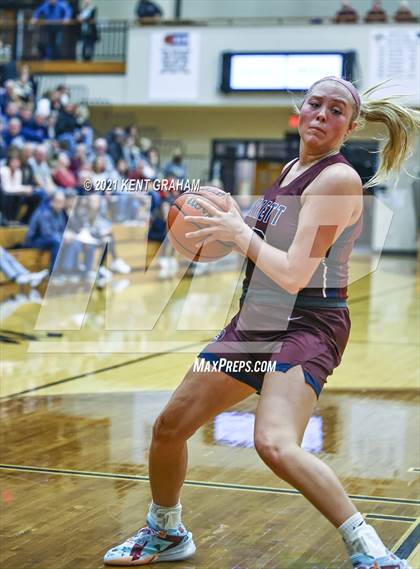 Thumbnail 1 in Garrett @ Noblesville photogallery.
