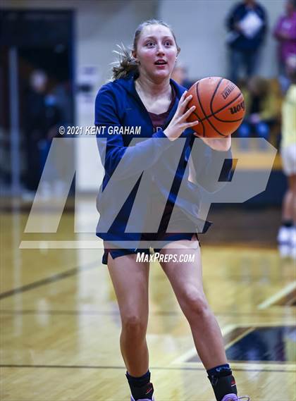 Thumbnail 1 in Garrett @ Noblesville photogallery.