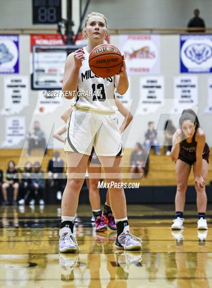 Thumbnail 2 in Garrett @ Noblesville photogallery.
