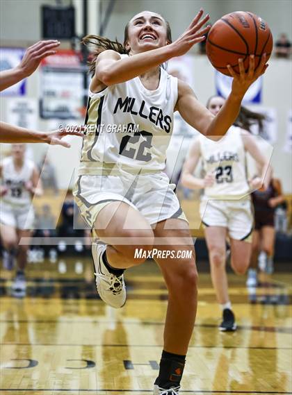 Thumbnail 3 in Garrett @ Noblesville photogallery.