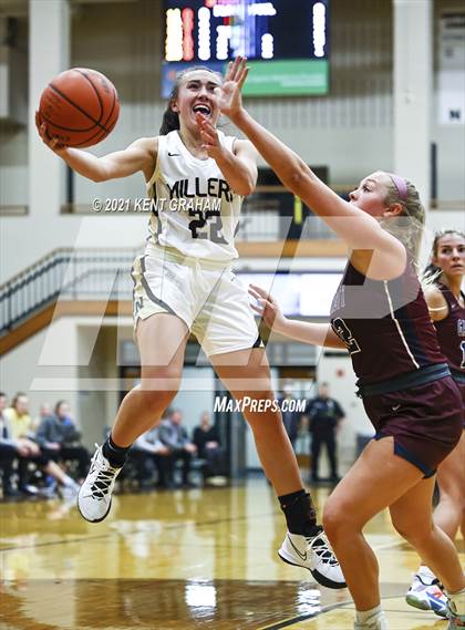 Thumbnail 1 in Garrett @ Noblesville photogallery.