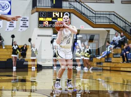 Thumbnail 1 in Garrett @ Noblesville photogallery.