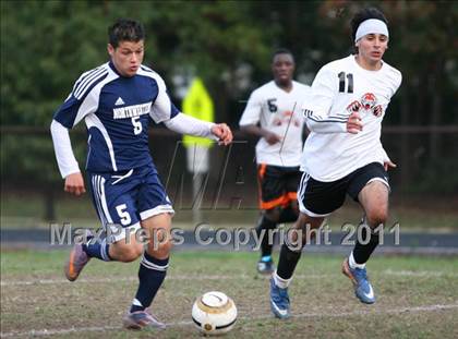 Thumbnail 3 in DuVal vs Northwestern photogallery.