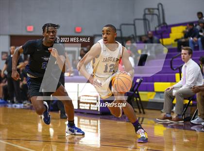 Thumbnail 1 in DeSoto Central vs. Murrah (MHSAA 6A Round 1) photogallery.