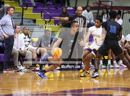 Thumbnail 1 in DeSoto Central vs. Murrah (MHSAA 6A Round 1) photogallery.