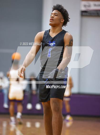 Thumbnail 2 in DeSoto Central vs. Murrah (MHSAA 6A Round 1) photogallery.