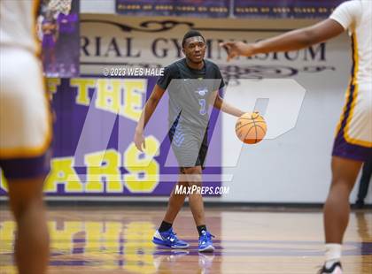 Thumbnail 1 in DeSoto Central vs. Murrah (MHSAA 6A Round 1) photogallery.