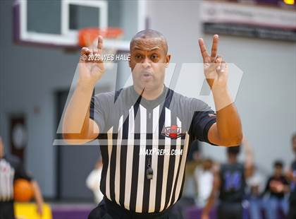 Thumbnail 2 in DeSoto Central vs. Murrah (MHSAA 6A Round 1) photogallery.