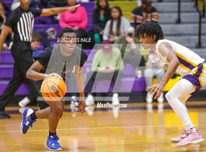 Thumbnail 3 in DeSoto Central vs. Murrah (MHSAA 6A Round 1) photogallery.