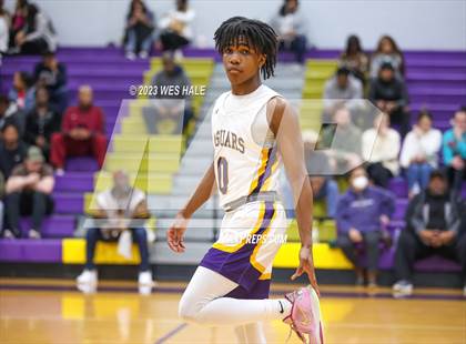 Thumbnail 2 in DeSoto Central vs. Murrah (MHSAA 6A Round 1) photogallery.