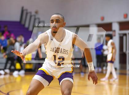 Thumbnail 1 in DeSoto Central vs. Murrah (MHSAA 6A Round 1) photogallery.