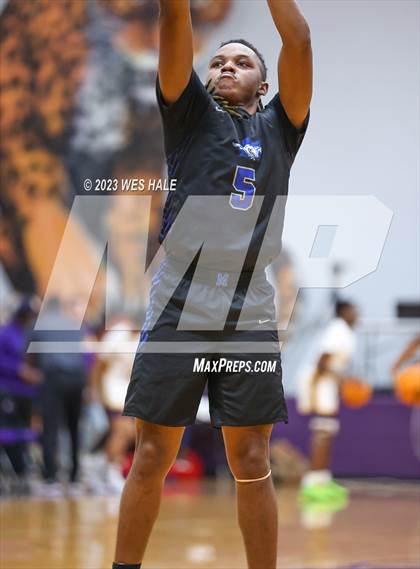 Thumbnail 3 in DeSoto Central vs. Murrah (MHSAA 6A Round 1) photogallery.