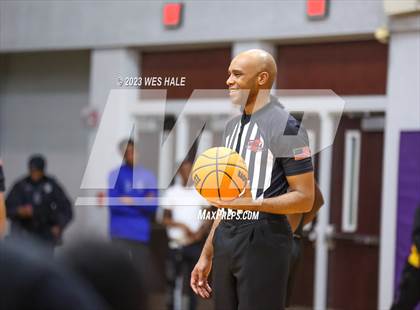 Thumbnail 1 in DeSoto Central vs. Murrah (MHSAA 6A Round 1) photogallery.