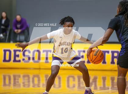 Thumbnail 2 in DeSoto Central vs. Murrah (MHSAA 6A Round 1) photogallery.