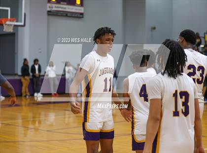 Thumbnail 2 in DeSoto Central vs. Murrah (MHSAA 6A Round 1) photogallery.