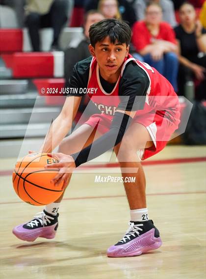 Thumbnail 2 in Tonopah vs Carlin photogallery.