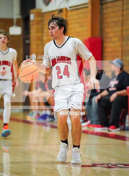 Thumbnail 3 in Tonopah vs Carlin photogallery.