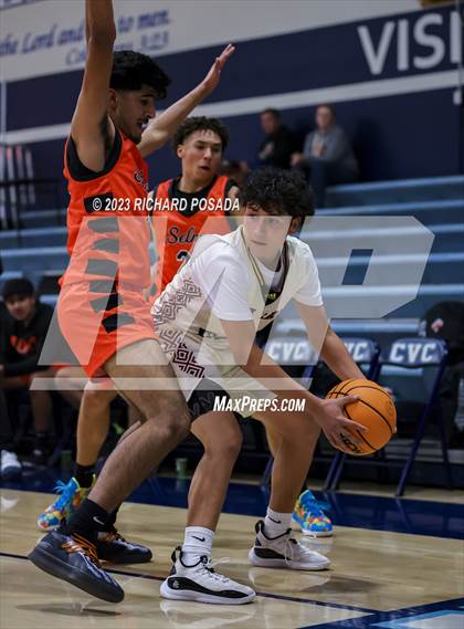 Thumbnail 2 in Selma vs. Tulare Union photogallery.