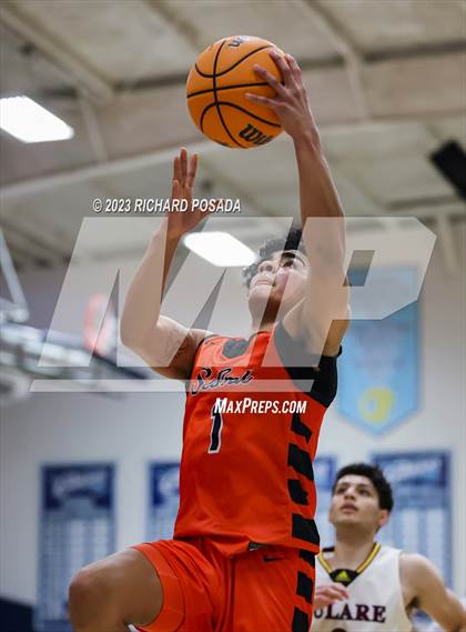 Thumbnail 2 in Selma vs. Tulare Union photogallery.