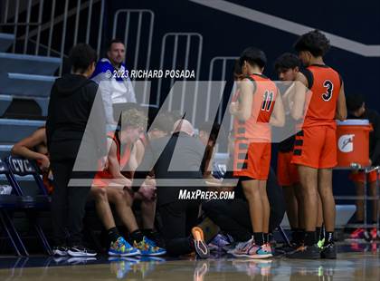 Thumbnail 2 in Selma vs. Tulare Union photogallery.