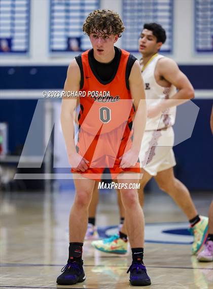 Thumbnail 3 in Selma vs. Tulare Union photogallery.