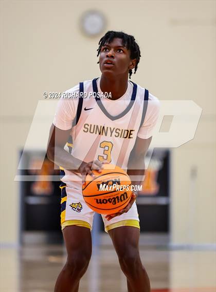Thumbnail 2 in Selma vs. Sunnyside photogallery.