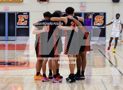 Thumbnail 1 in Selma vs. Sunnyside photogallery.