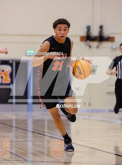 Thumbnail 1 in Selma vs. Sunnyside photogallery.