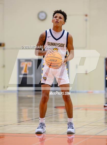 Thumbnail 3 in Selma vs. Sunnyside photogallery.