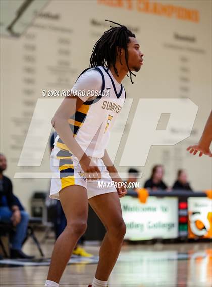 Thumbnail 3 in Selma vs. Sunnyside photogallery.
