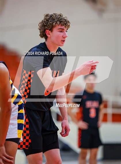 Thumbnail 1 in Selma vs. Sunnyside photogallery.