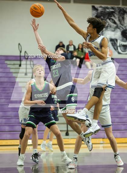Thumbnail 2 in West Jordan vs. Syracuse (Riverton Holiday Tournament) photogallery.