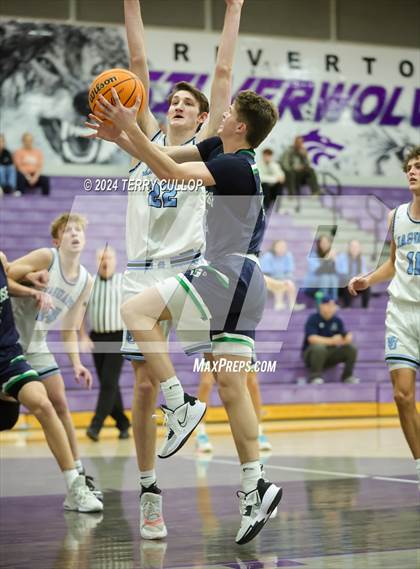 Thumbnail 3 in West Jordan vs. Syracuse (Riverton Holiday Tournament) photogallery.