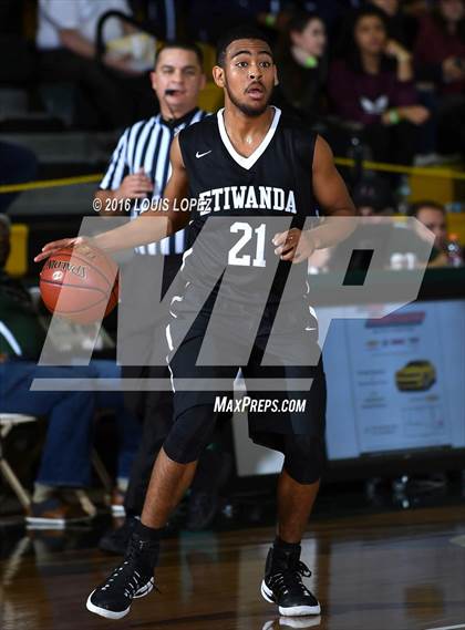 Thumbnail 1 in Etiwanda vs. Centennial (The Classic at Damien) photogallery.